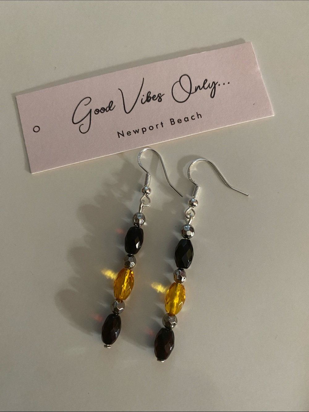 Good Vibes Only Newport Beach Yellow and Black Beaded Drop Earrings! ❣️
